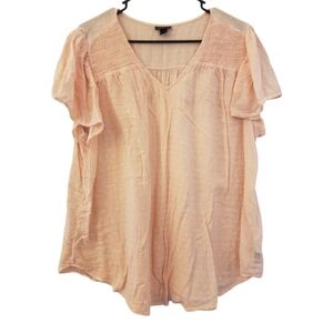Torrid thin light peach top